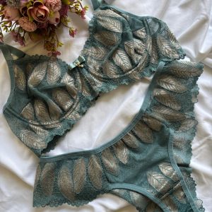CONJUNTO LINGERIE FLORA
